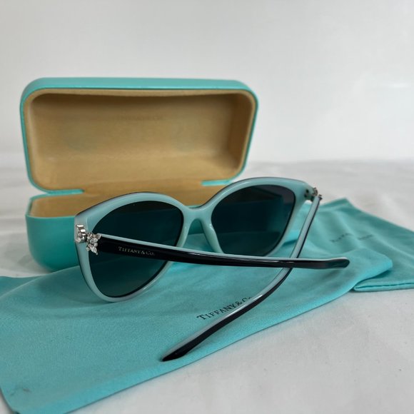 Tiffany & Co. Victoria Cat-Eye Sunglasses - Black Frame - POLARIZED - Picture 3 of 8